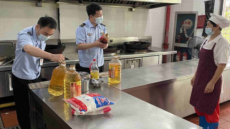 老人小孩都爱吃的微辣火锅底料