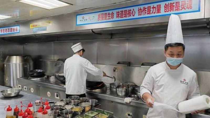 烘焙原料的包装工艺应遵循以下标准：