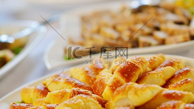 重庆老火锅底料：牛油含量与口感那些事儿**